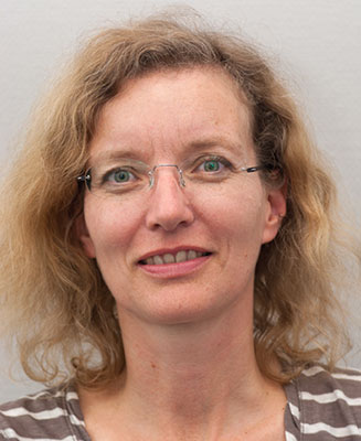 Kerstin-Armbruster_400